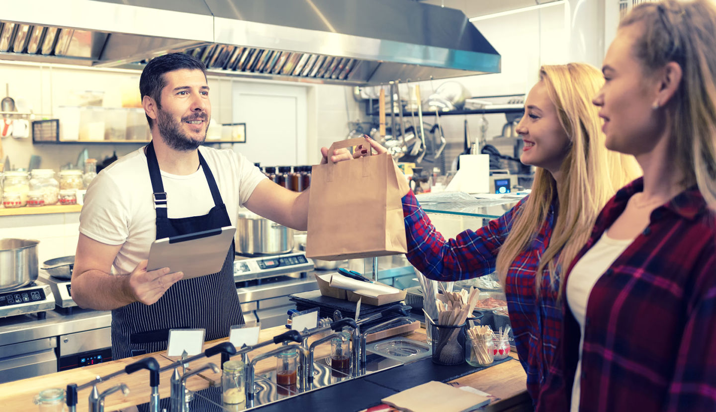 How Takeaway is a Crucial Feature of HiMenus Restaurant Software.