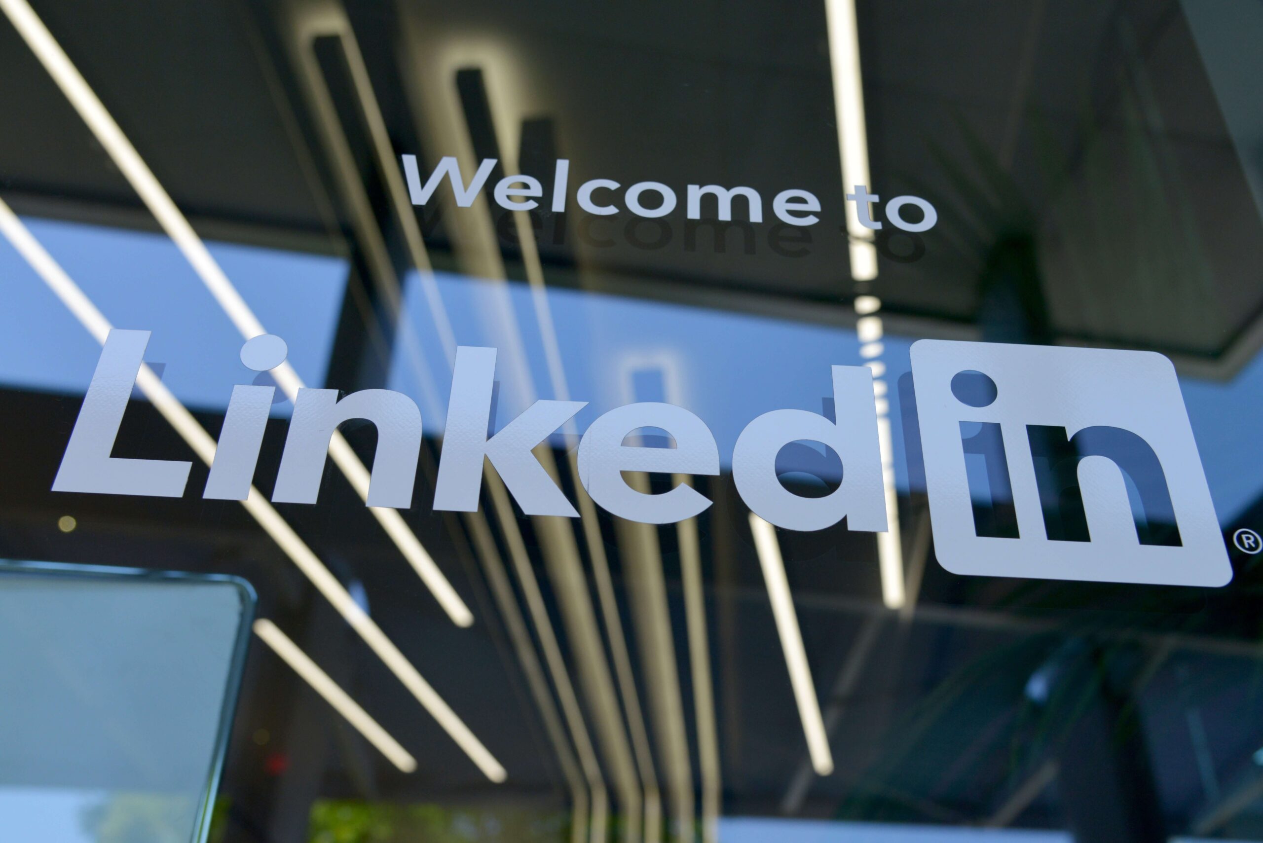 Embed LinkedIn Photos and Videos